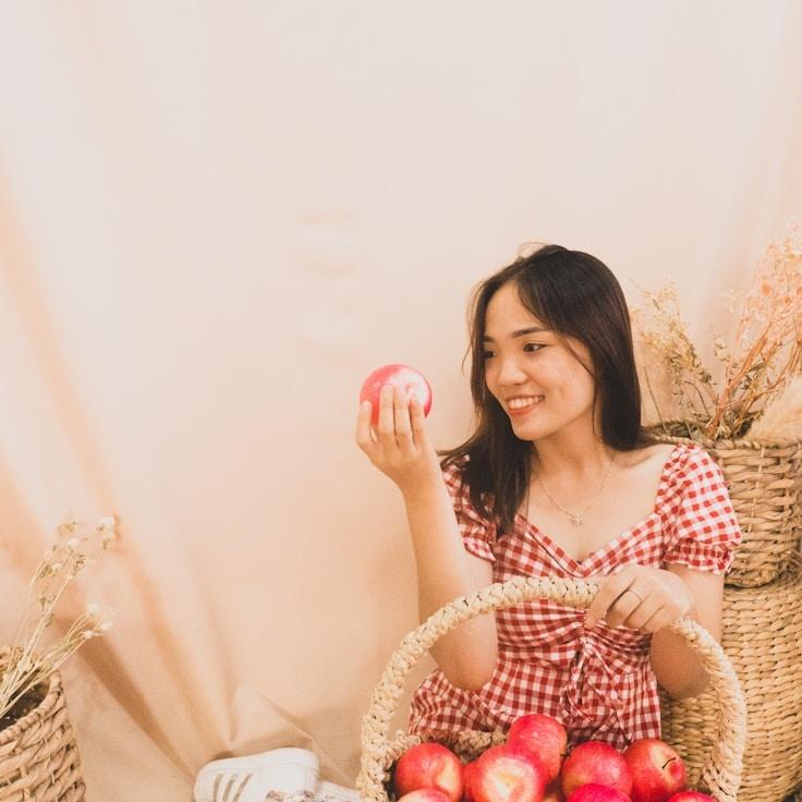 Portrait of Arin meditation instructor